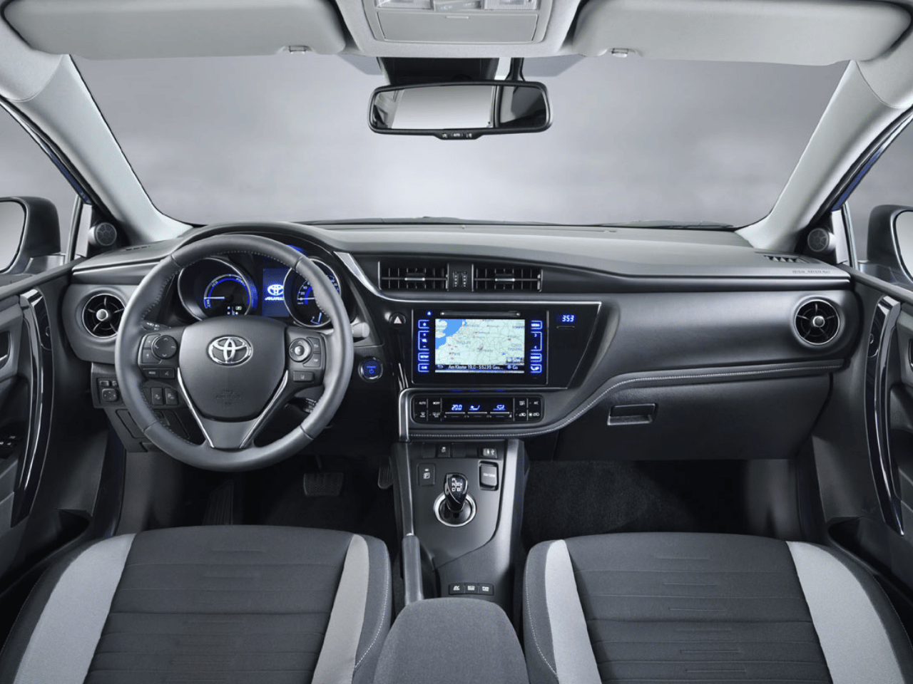 Toyota ﻿Auris · 2015-2018 2